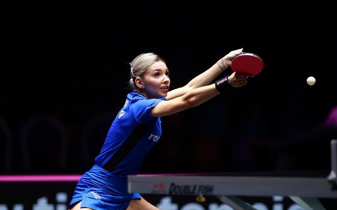 辽东雄鲨队惊险晋级姑苏山猫队，赛艇杯赛上演关键失误成转折！禁区内连续解围